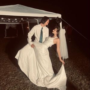 Meet your Posher, Leah